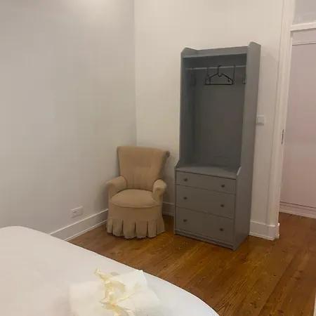 Feel Apartment *